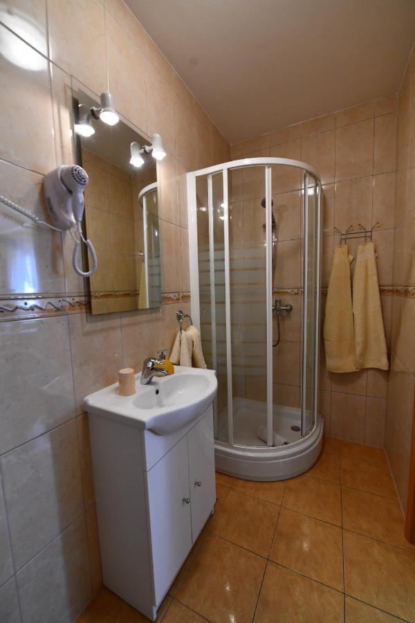 Apartments Vila Miranda Vodice Exterior foto